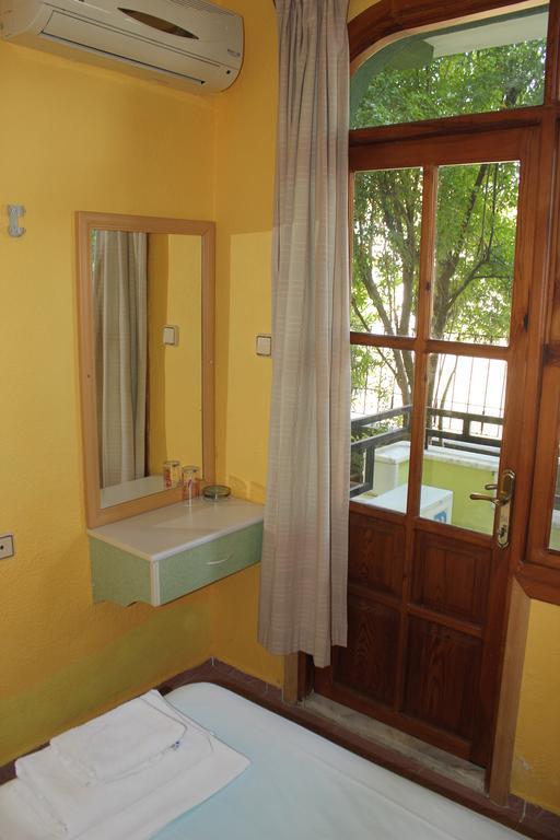 Flora Hotel Koycegiz  Room photo